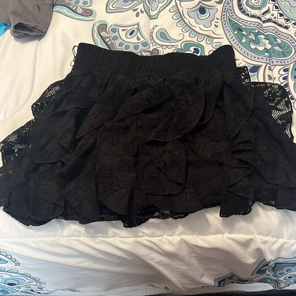 Black skirt